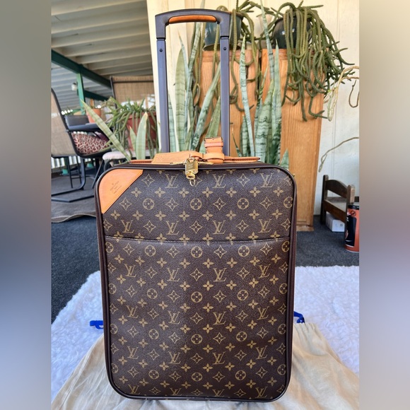 Handbags - SOLD!!!Louis Vuitton Pegase 45 Rolling Suitcase MonogramCOA READY